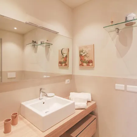 Apartamento Casa Mathilda & La Finestra Sul Lago Musso